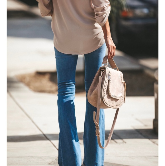 GIADA Bell Bottom Jeans - Picture 8 of 8